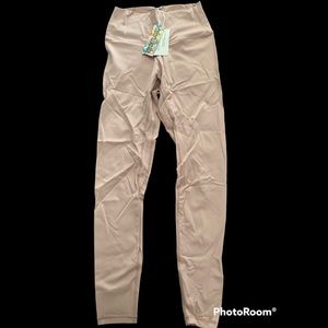 BNWT pink Leggings